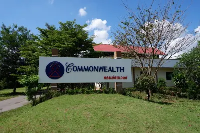 Commonwealth Hotel Hoteller i Tha Khoei