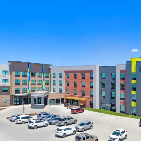 Home2 Suites by Hilton Omaha I-80 at 72nd Street Отели рядом с достопримечательностью «Парк аттракционов Fun-Plex»