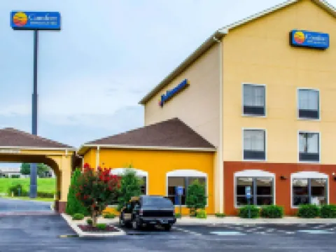 Comfort Inn & Suites Franklin East Hotels in Simpson County