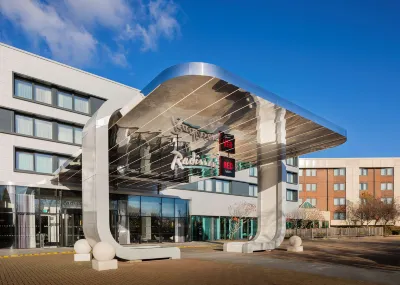 Radisson Hotel and Conf Centre London Heathrow Hotels in London
