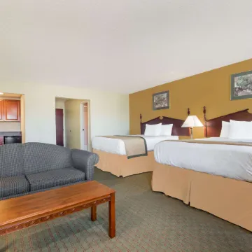 Days Inn by Wyndham Norton