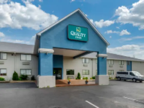 Quality Inn Hotels in Boyle County