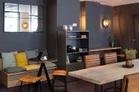 Appart hôtel 37 Lodge la Défense Courbevoie Hotels in Courbevoie