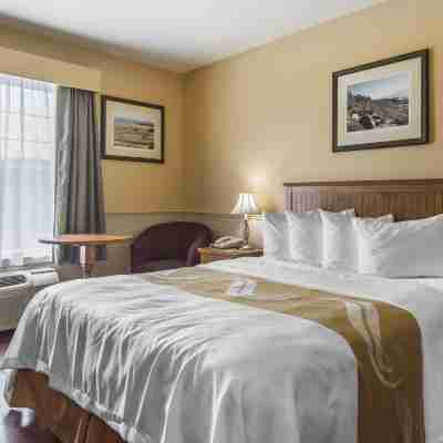 Quality Inn Rooms