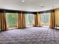Quality Inn & Suites Greenville Near Downtown Hotels near Fluor Field