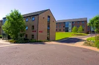 Queens's University Elms BT9