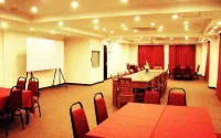 Adel Hotel Hotels in Putatan