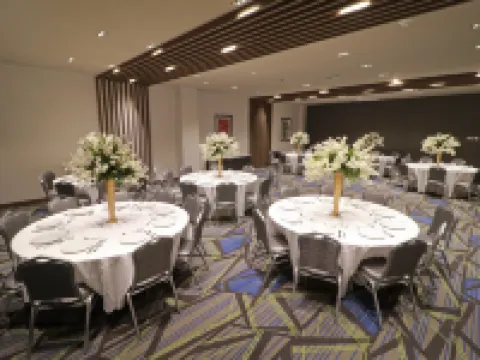 ホリデイ イン エクスプレス モンテレイ フンディドーラ by IHG モンテレーのホテル