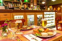 Saint George Hotel & Medical Spa - bar