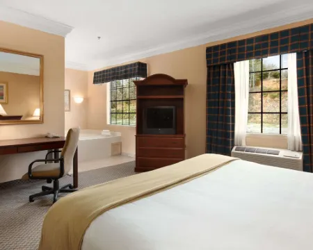 Days Inn by Wyndham Altavista Hotels in Campbell County