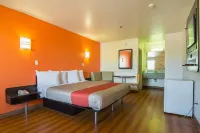 Motel 6 Chandler, AZ Hotels in Chandler