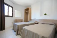 Apartamentos Amalia by Mc Hotels near 'T Jordaantje