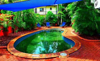Coconut Grove Holiday Apartments