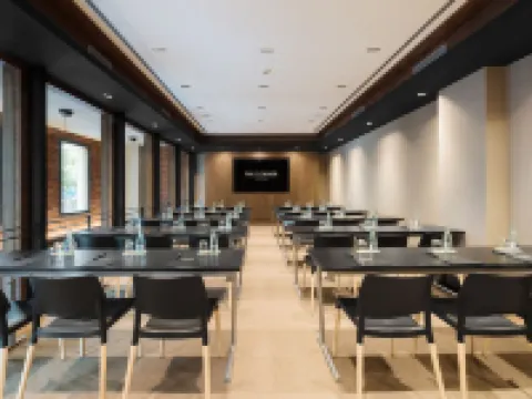 The Corner Hotel โรงแรมในบาร์เซโลนา