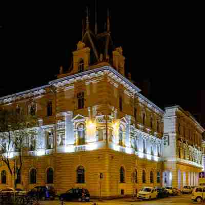 Tisza Hotel Hotel Exterior