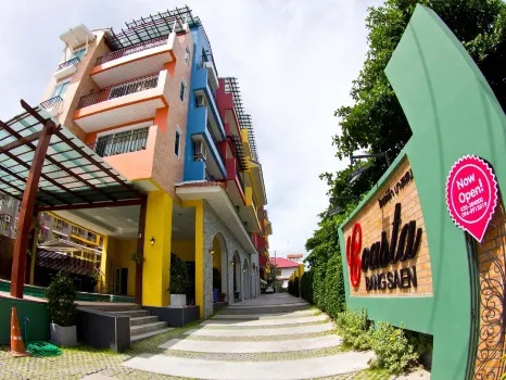 Coasta Bangsaen Hotels near Walk In