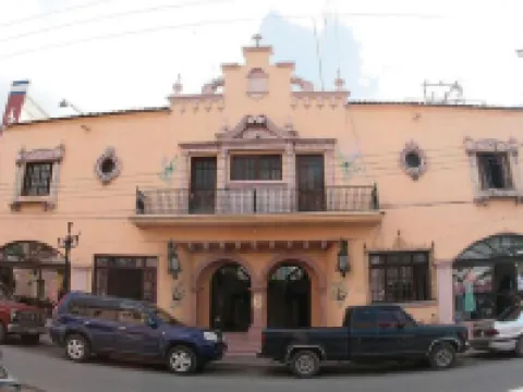 薩爾蒂洛厄迪諾拉酒店 薩爾蒂酒店