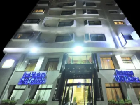 Best Western Hotel Colombe オランのホテル