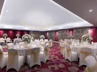 Novotel Jakarta Gajah Mada Hotels near Glodok