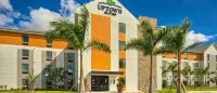 Uptown Suites Extended Stay Miami FL – Homestead Hotels near Historic Town Hall of Homestead