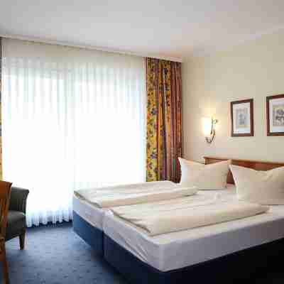 Hotel & Gasthof Zur Linde Rooms