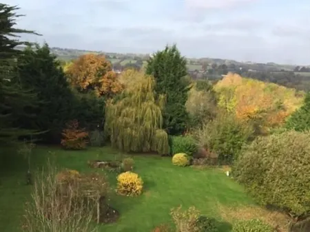 伍德萊馬車屋酒店