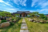 Gyeongju Wadamjung Hanok Pension Hotels in der Nähe von Wolji