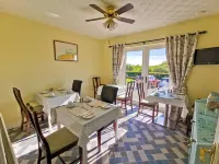 Rest a While Hotel di Portballintrae