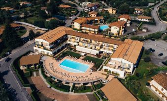 Le Terrazze Sul Lago Hotel & Residence