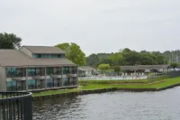 The Landing at Seven Coves Hotels in Montgomery