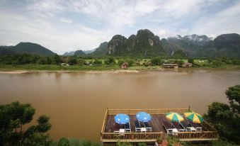 Vansana Vang Vieng