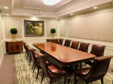 Market Pavilion Hotel