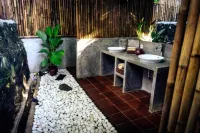 Alam Taman Villa Hotels near Bali Butterfly Park