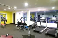 Queens Hotel Angeles City - Gym