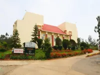 The Monarch Hotel Hotels in Ooty