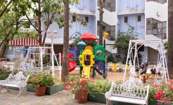 Avion Holiday Resort