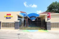 RedDoorz Syariah Near Unila Hotel a Rajabasa