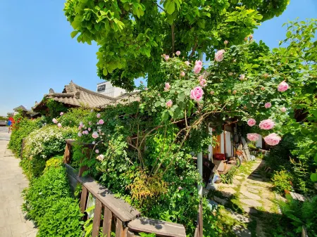 校洞 - 沙爾雷飯店