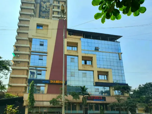 Hotel Shambuji Hotel di Bhiwandi