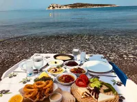 Giritli Rum Meyhanesi & Butik Otel Hotels in İskele Mahallesi