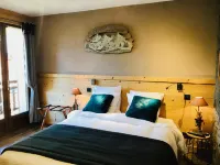 Logis Hôtel les Ancolies Hotels in Mercury