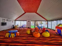 Holiday Inn Resort GOA by IHG - parking