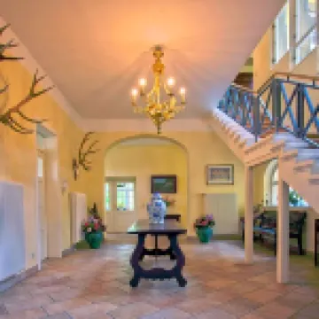 Hotel Burg Wanzleben