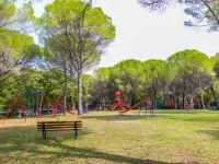 Belvedere Pineta Camping Village - Homestays