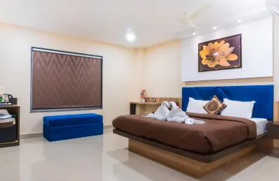 Geet Kavya Inn Hotels near Shiva Shakti Temple