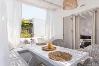 Delmar Apartments & Suites Milos - Delmar Collection Các khách sạn ở Milos