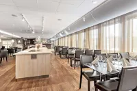 Best Western Plus Park Airport Hotel - Завтрак