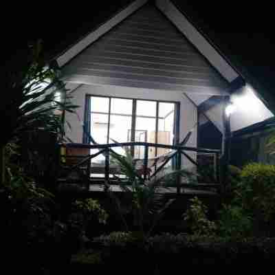 Lanta Fa Rung Beach Resort Rooms