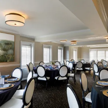 Ambassador Hotel Tulsa, Autograph Collection