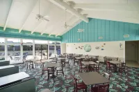 水上公園客棧 Galveston Island Convention Center at The San Luis Resort附近的飯店